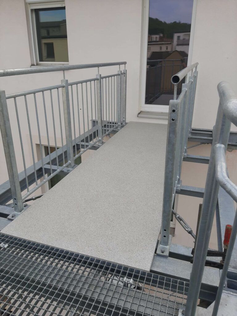 Stahlbau Industrie Treppe Balkonbau Planung Ingenieurbüro Statik Behr