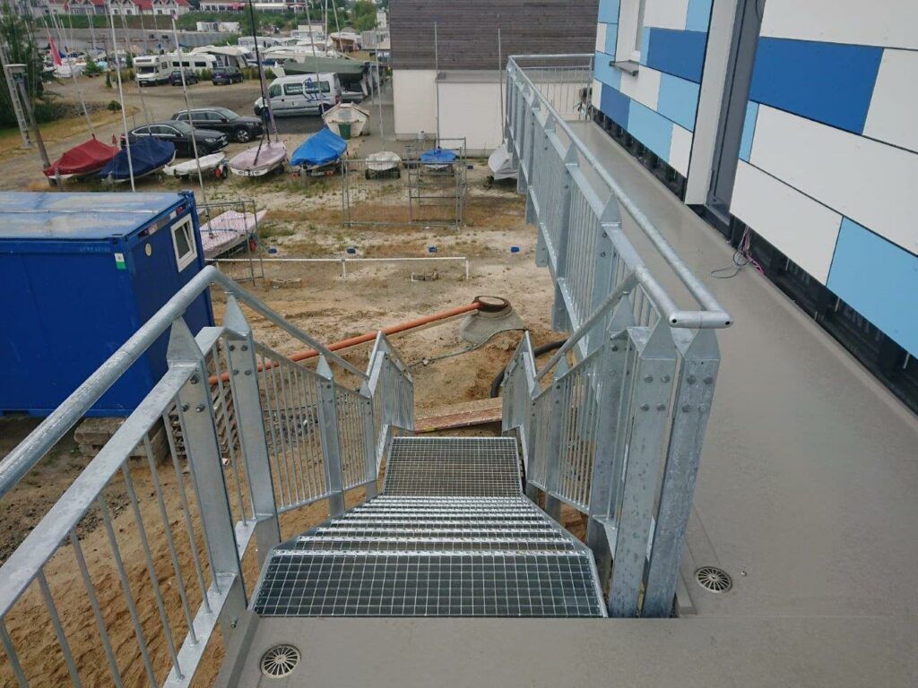 Stahlbau Treppe Balkonbau Planung Ingenieurbüro Statik Behr