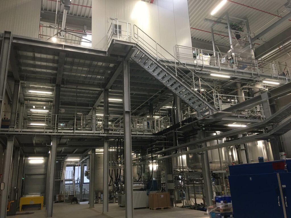 Stahlbau Treppe Industrie Planung Ingenieurbüro Statik Behr